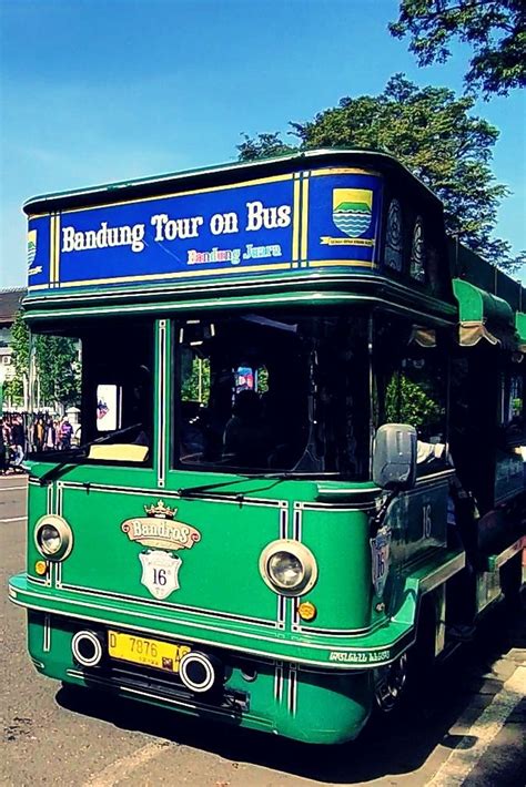 Bandros Bandung Tour On Bus