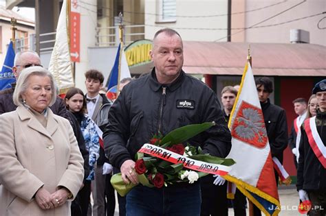 Narodowy Dzie Pami Ci O Nierzy Wykl Tych Zdj Cie Z