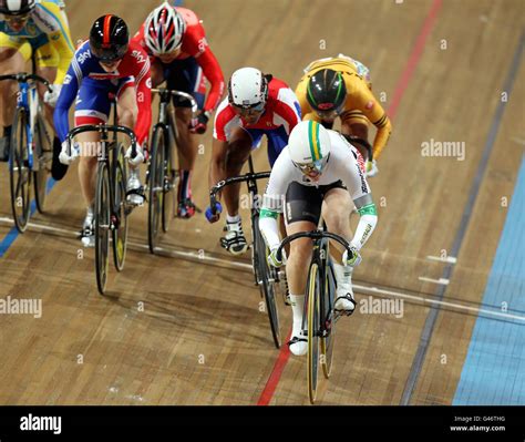 Australias Anna Meares Wins Her Heat In The Second Round Of The Women