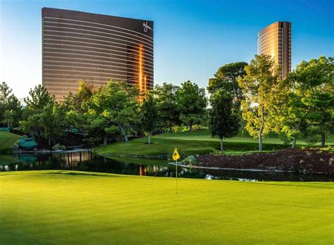 Lavish Wynn Golf Club boasts more than just an expensive tee time