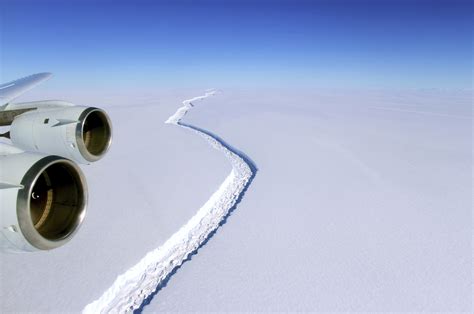 Scientists Count Huge Melts In Many Protective Antarctic Ice Shelves