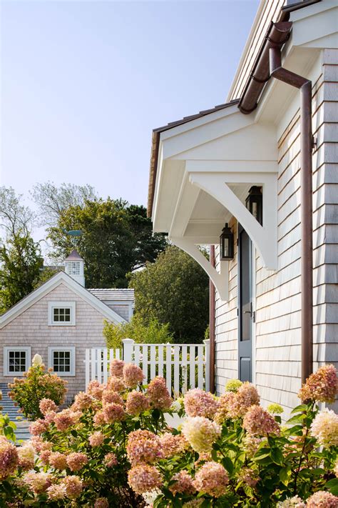 Chatham Cottage Revival Patrick Ahearn Architect Greek Revival Home Cottage Exterior