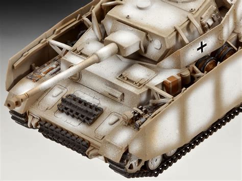 German SdKfz 161 PzKpfw IV Ausf H Revell 03184