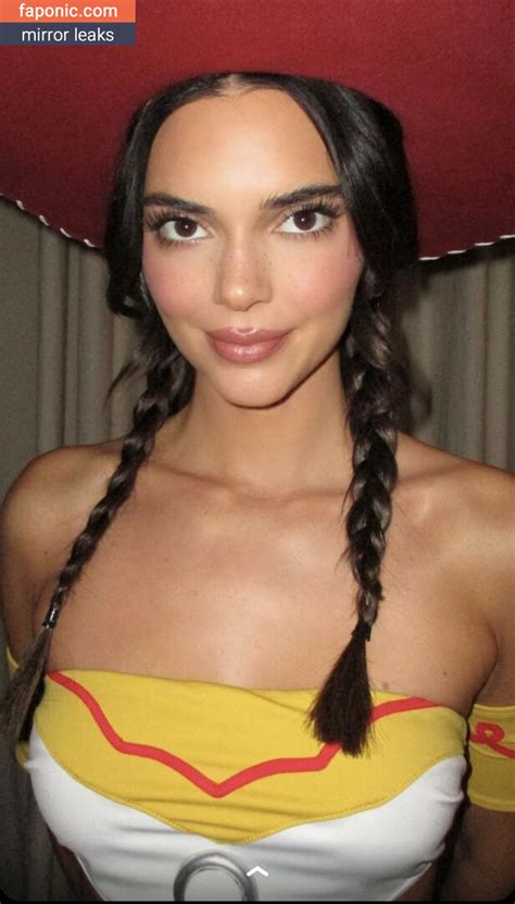 Kendall Jenner Aka Kendalljenner Nude Leaks Onlyfans Photo Faponic