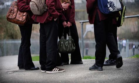 White working-class pupils suffering due to 'status deficit', MPs told | Education | The Guardian