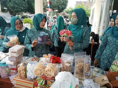 Memperingati Hari Kesatuan Gerk PKK Tingkat Kota Serang Yang Ke 50