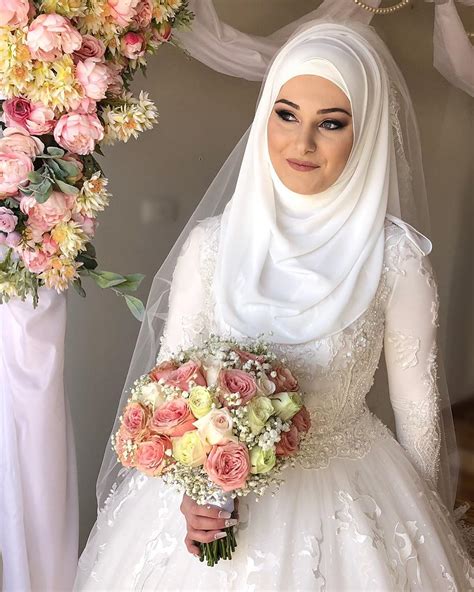 Beautiful Hijab Wraps To Try On Your Wedding Day Hijab Fashion