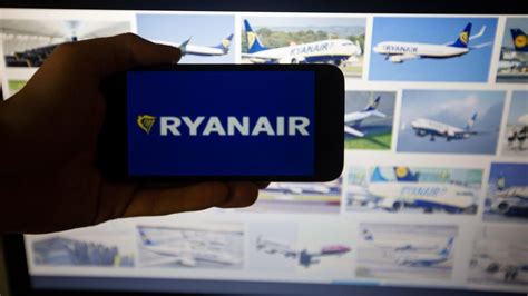 Ryanair Versch Rft Regeln F R Handgep Ck Ab September Stern De