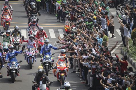 Parade Pembalap Motogp Di Jakarta Antara Foto