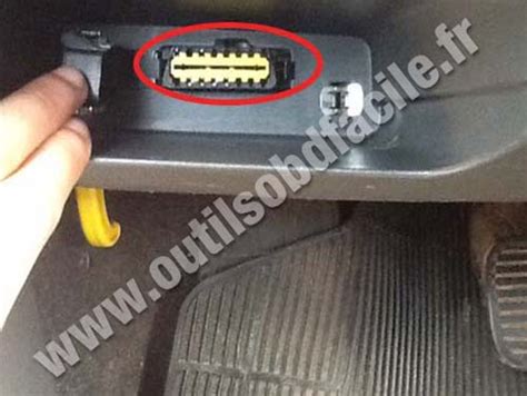 OBD Stecker In Fiat Uno 2010 Einfach Ihren Adapter Finden