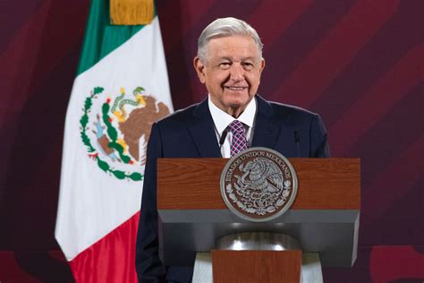 Es Oficial Cierra Amlo El Aicm Para Operaciones De Carga Campestre