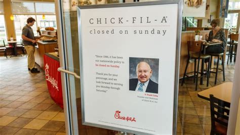 The Story Of Chick Fil A From Humble Diner To Sunday Closed Fast Food