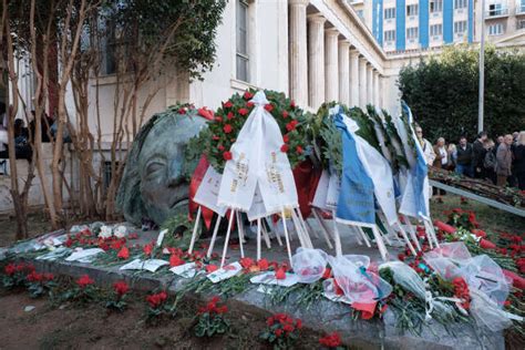 La Grèce commémore les 50 ans du soulèvement contre la dictature