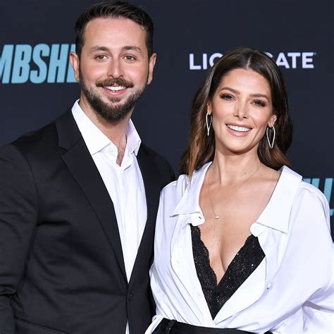 Twilight S Ashley Greene Gives Birth Welcomes First Baby With Paul Khoury