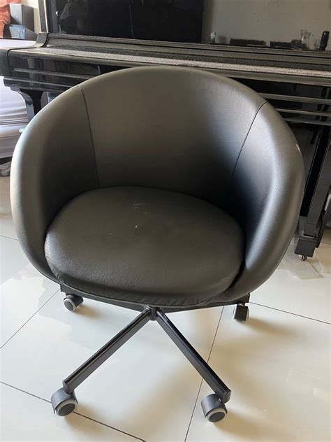 Ikea Skruvsta Swivel Chair Idhult Black Furniture Home Living