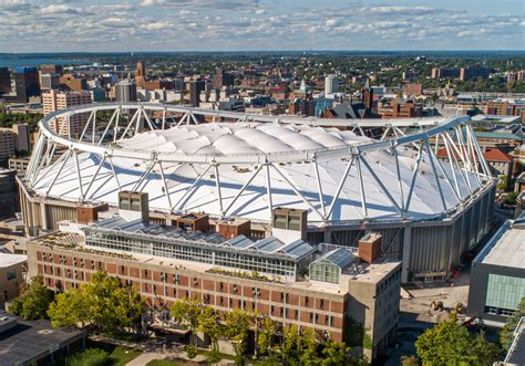 syracuse football carrier dome
