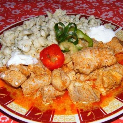 Harcsapaprikás kapros túrós galuskával Recept képpel Mindmegette hu