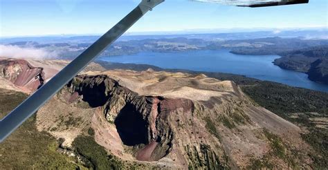 From Whakatane: 1-Hour Volcanic Region Flight | GetYourGuide