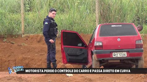 Carro Passa Direto Em Curva Youtube