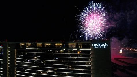 Red Rock Casino Resort & Spa Las Vegas on Twitter: "Station Casinos illuminates the sky this ...