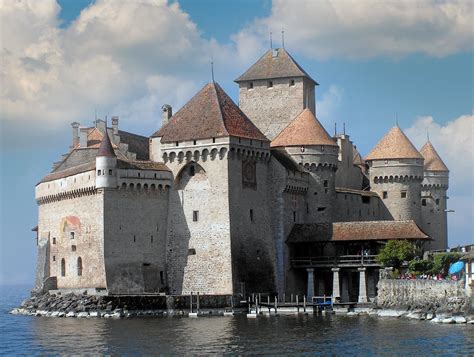 Chillon Castle - Lake Geneva - Switzerland : r/castles