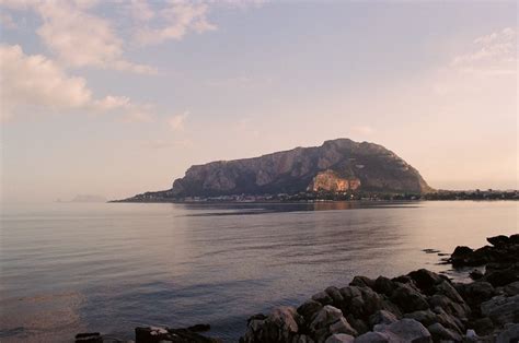 Monte Pellegrino Palermo Come Arrivare Arrampicata E Santuario