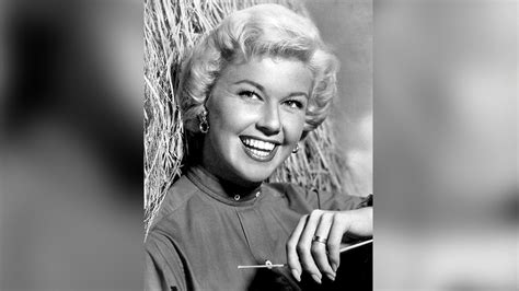 Hollywood legend Doris Day has died aged 97 — RT USA News