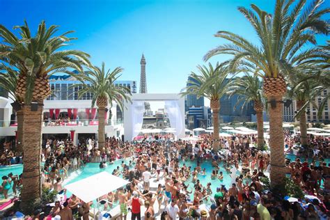 What are the Best Pool Parties in Vegas? - Vegas Club Tickets