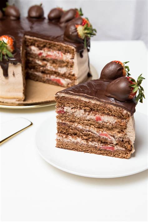 Strawberry Chocolate Cake Momsdish