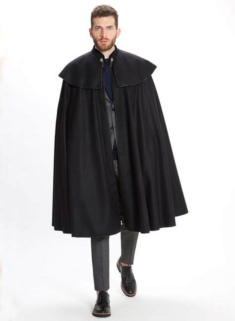 Classic Men´s Cape Coat Since 1901 Seseña´s Cape Gentleman Style