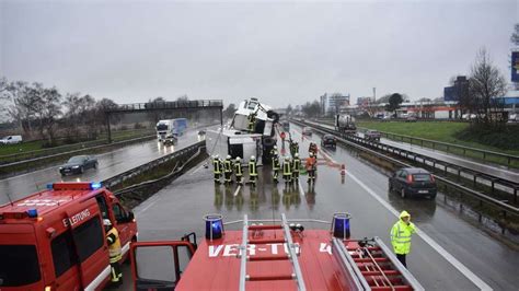 Strafe F R Schaulustige Unfall Mit Vollsperrung Auf Der A Im Bremer