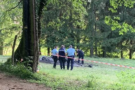 Isère cinq morts dans le crash d un avion dans le massif de Belledonne