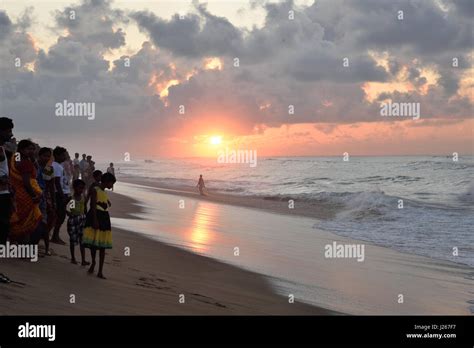 Puri beach at sunrise Puri, Odisha, India Stock Photo - Alamy