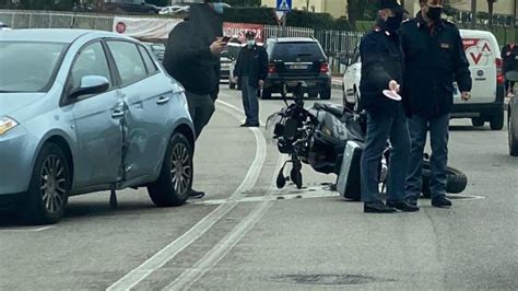 Benevento Scontro Auto Moto Ferito Un Uomo Ottopagine It Benevento