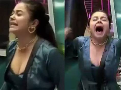 Bigg Boss 14 Devoleena Bhattacharjee Anger On Arshi Khan Due To This Reason Bigg Boss 14