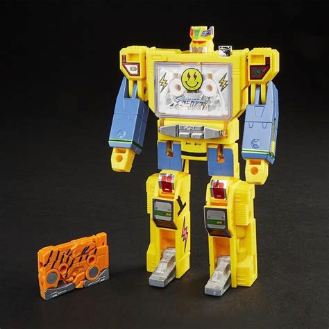 DESIGNER TOYS & ART FIGURES – Page 3 – TOY TOKYO