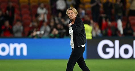 Voss-Tecklenburg steps down as Germany women's coach | Reuters