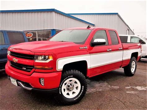 Retro 2018 Chevy Silverado Big 10 Conversion Proves Two Tone Truck