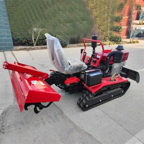 Agricultural Farm Rubber Track 25HP 35HP Crawler Tractor With Rotary