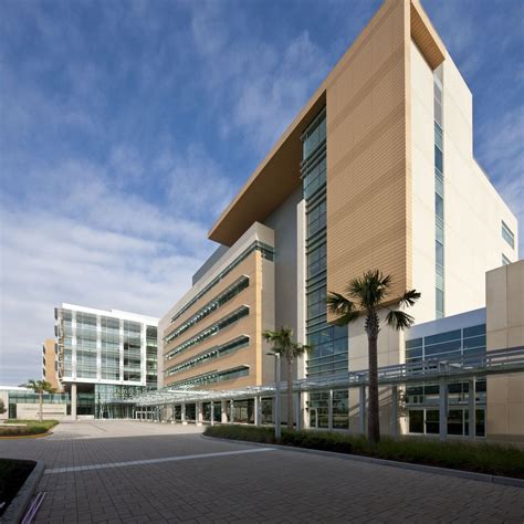 Architecture Modern Hospital Exterior Design