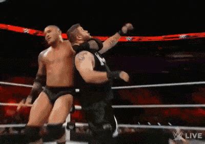 Kevin Owens Primogif