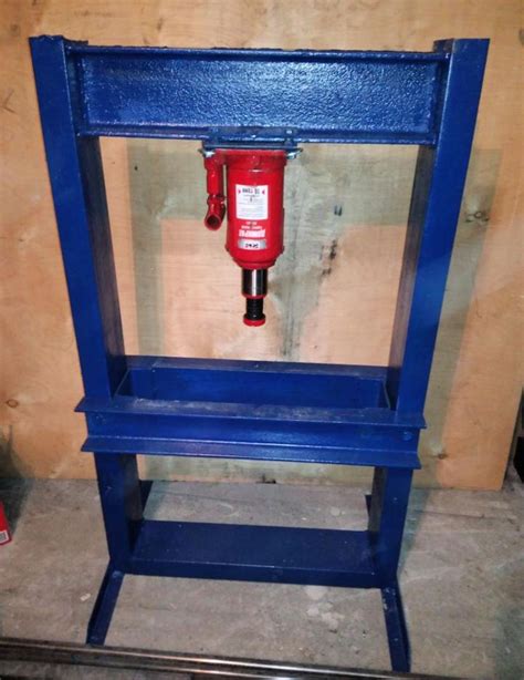 Homemade DIY Hydraulic Press - Blitsy