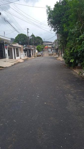 Servaf Realiz Obras De Pavimentaci N En Una V A Del Barrio La Paz