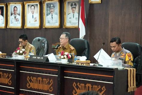 Ppkm Dicabut Sekdaprov Pimpin Rapat Tindaklanjut Piket Bersama Pada