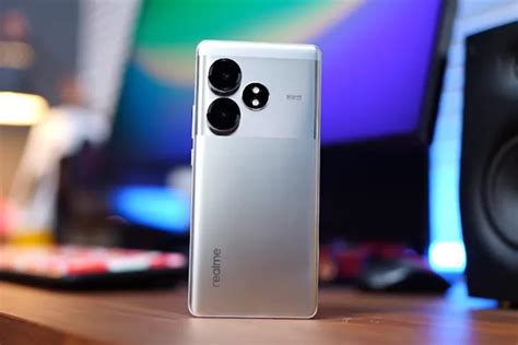 Realme GT 6 Hadir Dengan Baterai 5 500mAh Dukungan Pengisian SuperVOOC