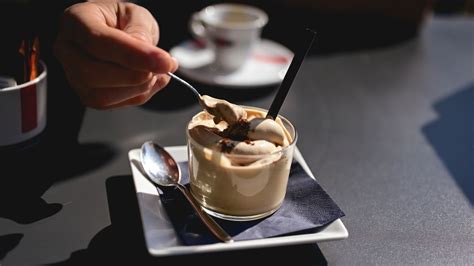 Crema di caffè con panna Ricetta Agrodolce