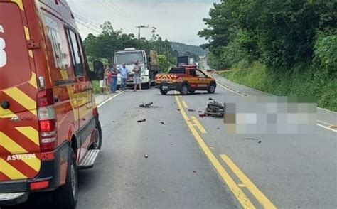 Ocupantes De Motocicleta Morrem Em Acidente Na Sc 108 Em Urussanga Unitv