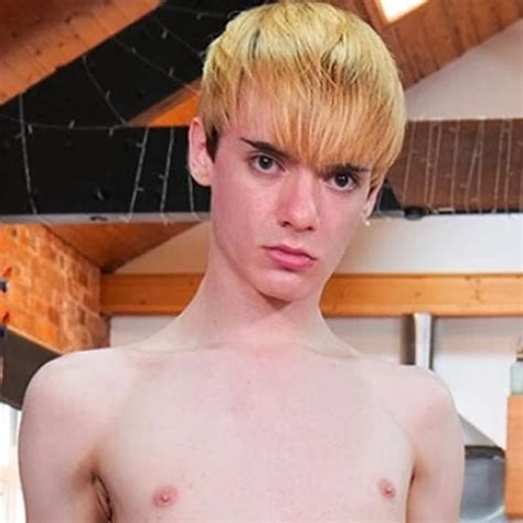 Hung Tanned Top Stanley James Anal Breeds Bottom Aj Baxter Gay Deep Throat Amateur Porn Xhamster