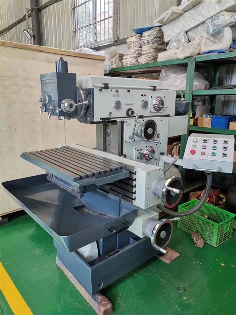 Universal Milling Machine X A Swivel Head Milling Drill Machine