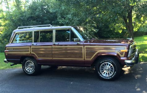 1988 JEEP GRAND WAGONEER GRAND WAGONEER By CLASSIC GENTLEMAN